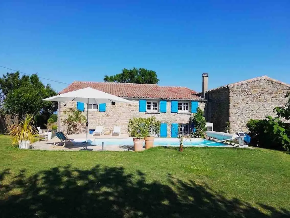 Belle Demeure Au Coeur Des Menafauries Apartment Charmes-sur-Rhone